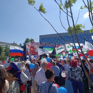 С праздником Россия!!
