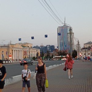 Молодой подружке