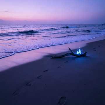 Sleeping in the sand_r&b.2
